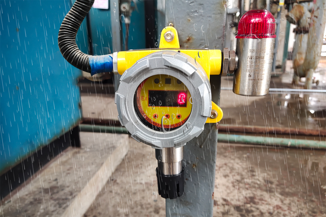 暴風(fēng)雨天氣 如何解決氣體探測(cè)器進(jìn)水問題？