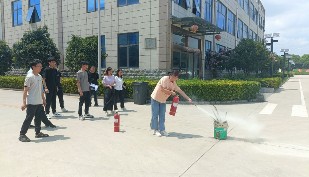 人人講安全 個(gè)個(gè)會(huì)應(yīng)急|馳誠(chéng)電氣扎實(shí)推進(jìn)“安全生產(chǎn)月”活動(dòng)